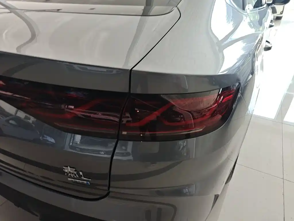BYD Qin L — фото 8