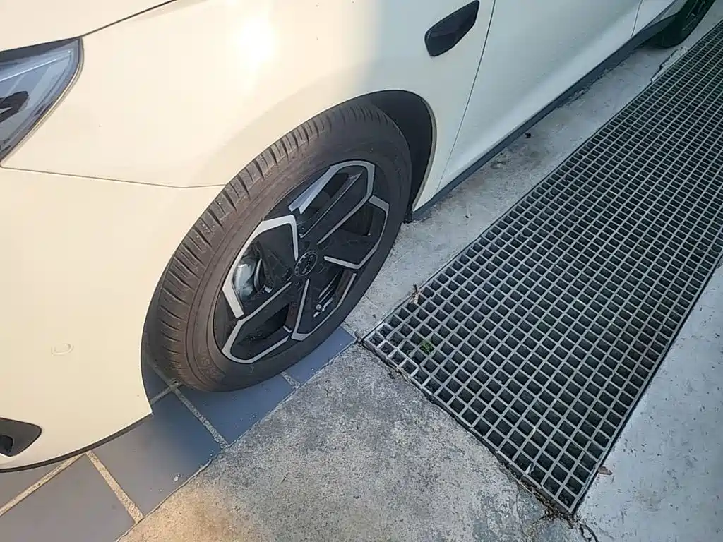 BYD Seal 06 — фото 23