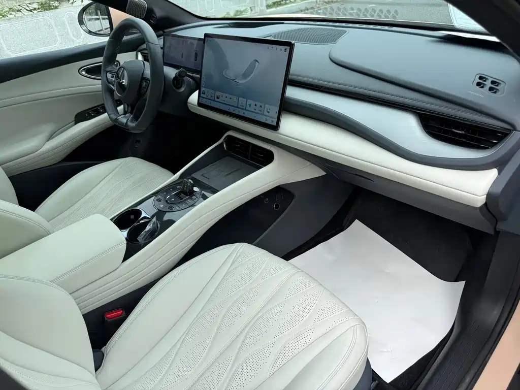 BYD Seal 06GT — фото 8