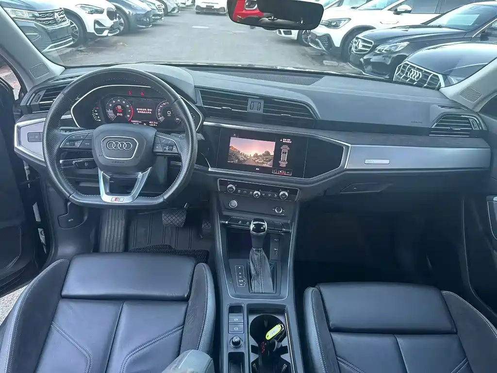 Audi Q3 Sportback — фото 4
