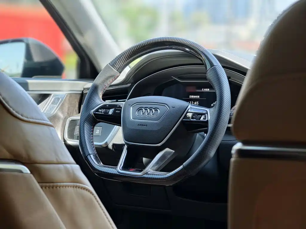 Audi A6L — фото 3