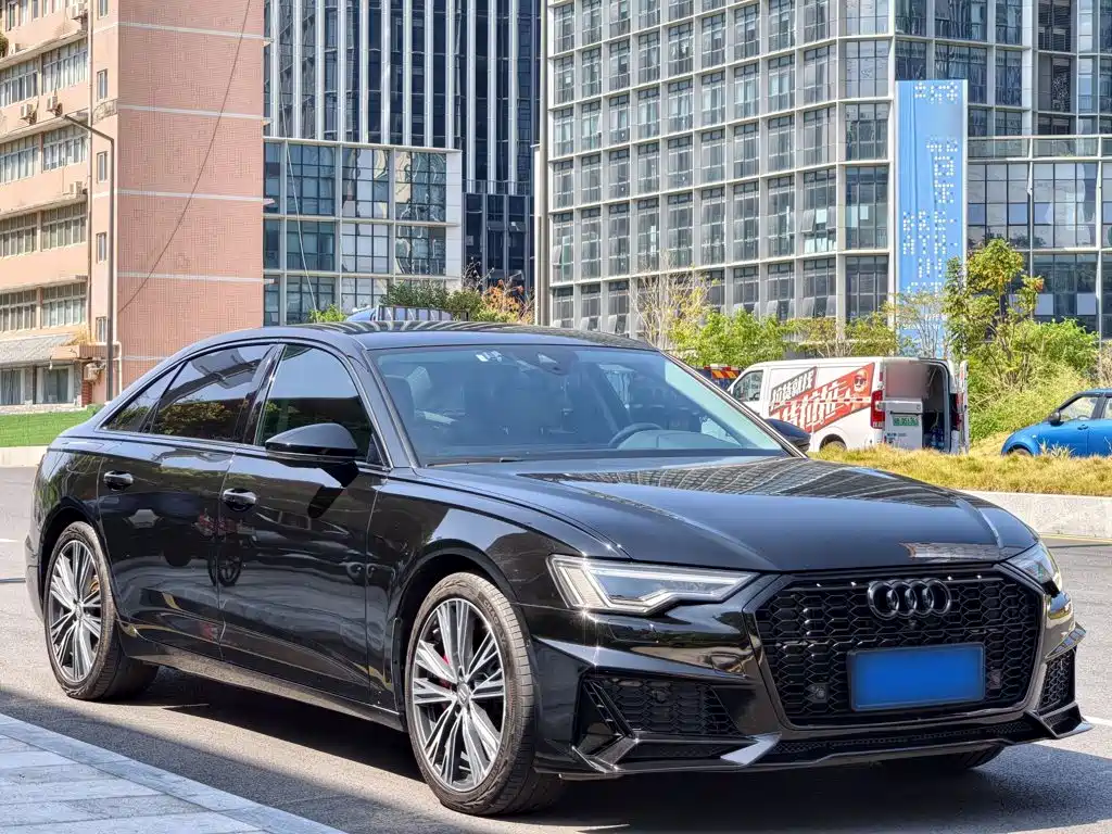 Audi A6L — фото 6