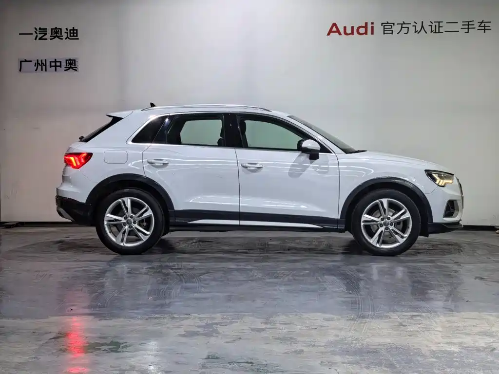 Audi Q3 — фото 5