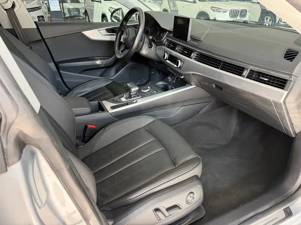 Audi A5 (Import) — фото 9