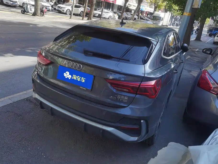 Audi Q3 Sportback — фото 2