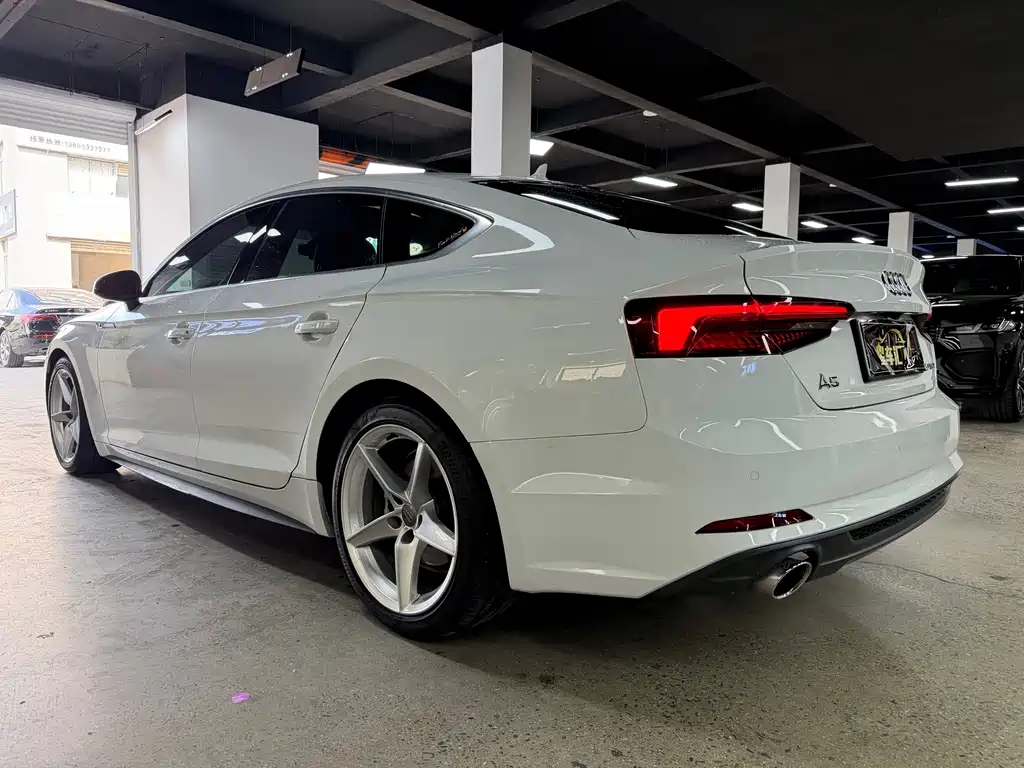 Audi A5 (Import) — фото 11