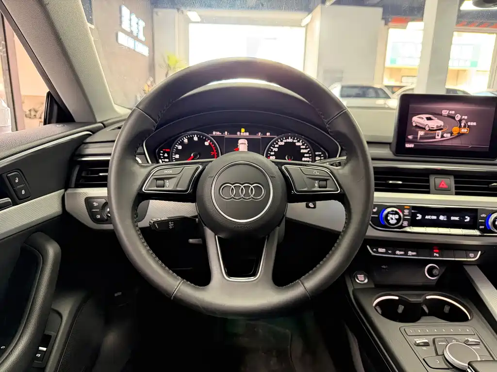 Audi A5 (Import) — фото 8