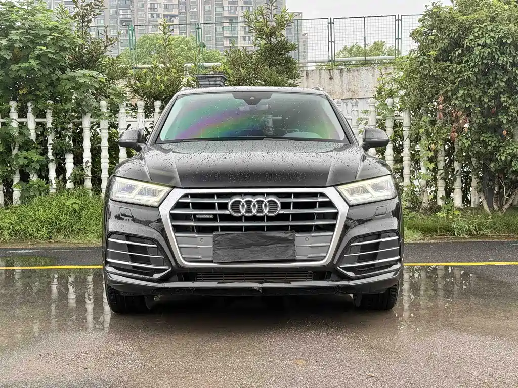 Audi Q5L — фото 2