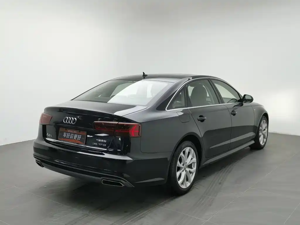 Audi A6L — фото 2