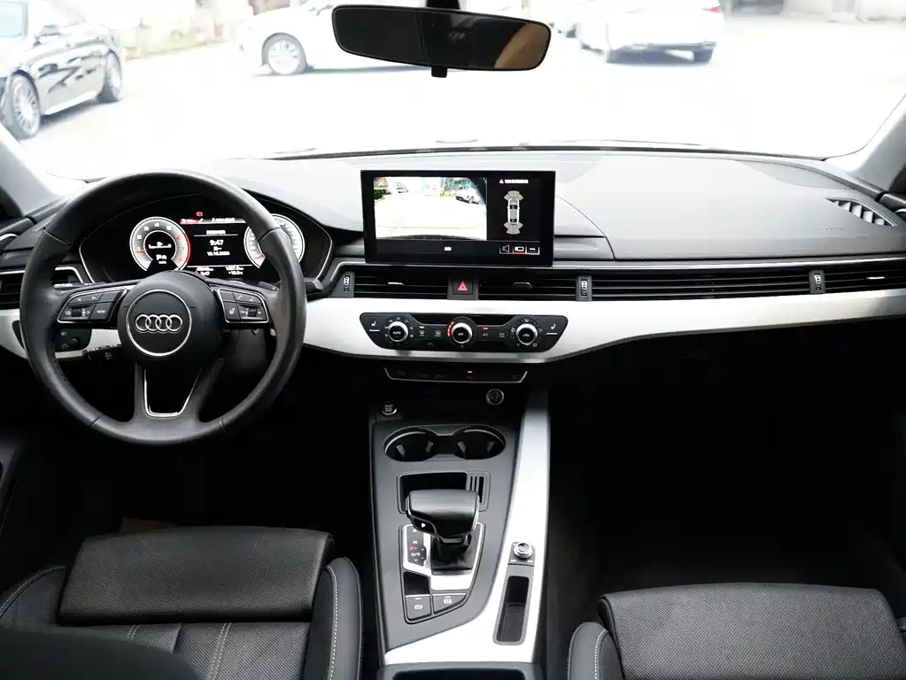 Audi A4L — фото 6