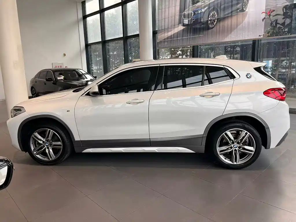 BMW X2 — фото 2