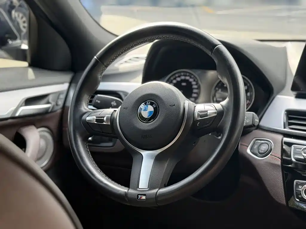 BMW X2 — фото 6
