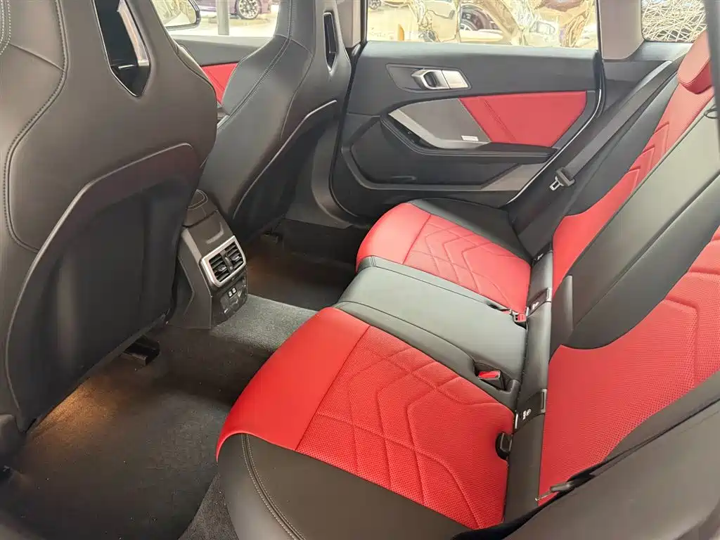 BMW 2 Series — фото 11