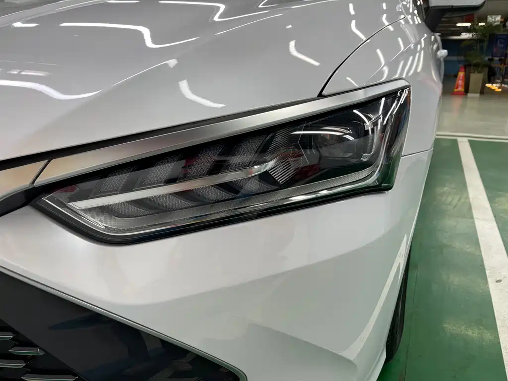 BYD Qin PLUS — фото 27