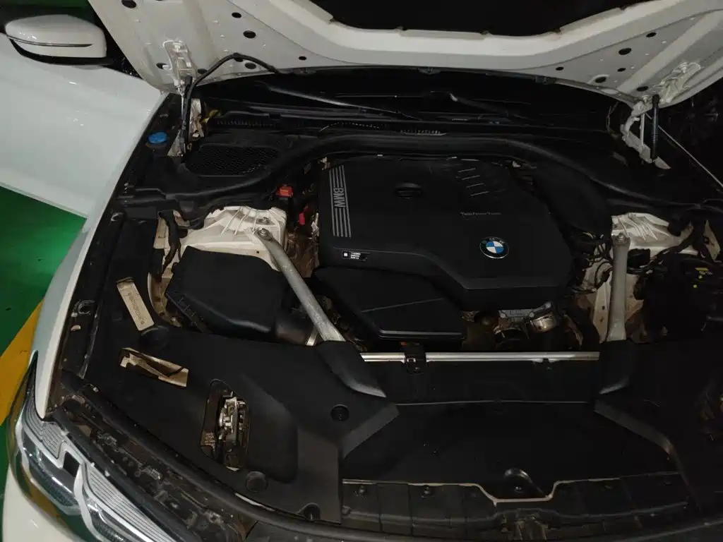 BMW 5 Series (Import) — фото 18