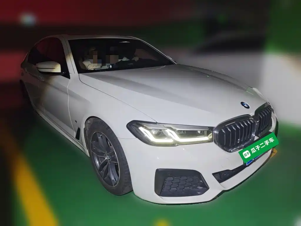 BMW 5 Series (Import) — фото 23