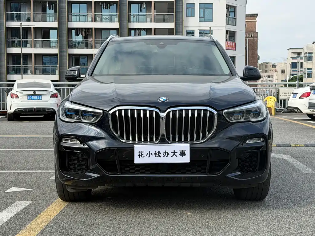 BMW X5 (Import) — фото 2