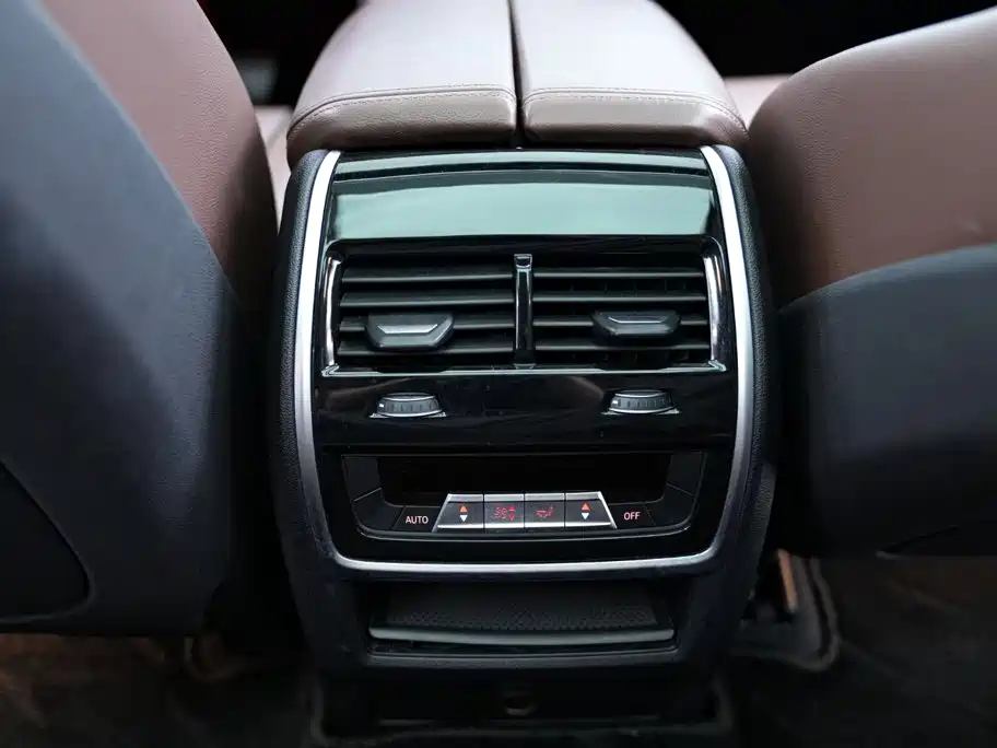 BMW X5 (Import) — фото 13