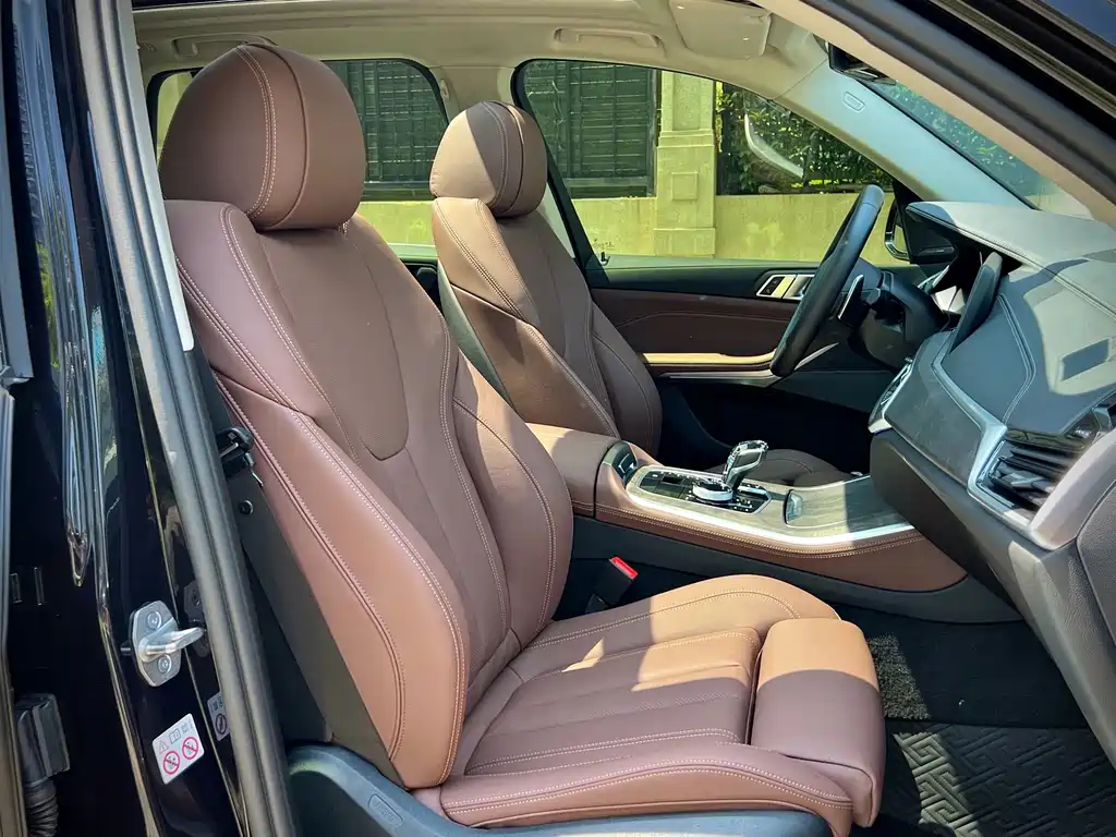 BMW X5 (Import) — фото 11