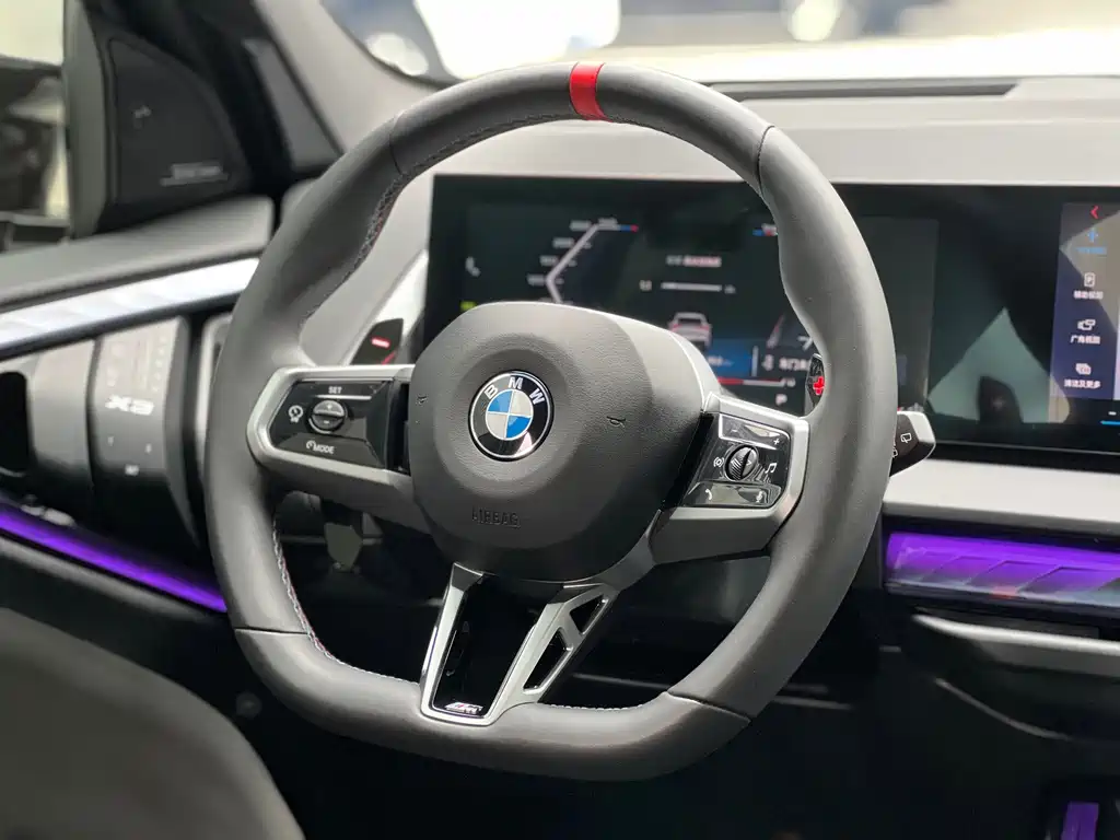 BMW X3 M50 — фото 14