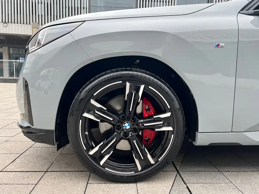 BMW X3 M50 — фото 5