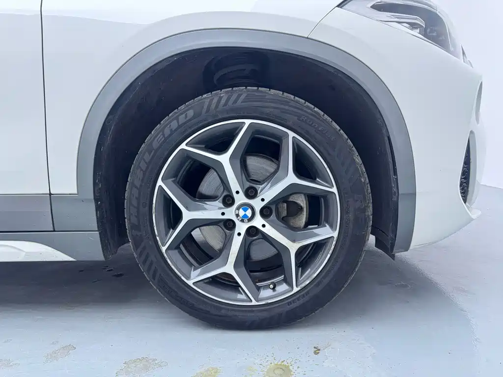 BMW X2 (Import) — фото 18
