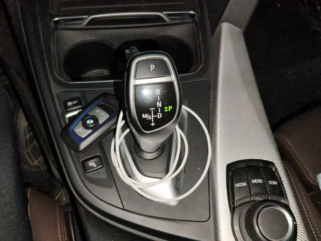 BMW 3 Series — фото 10