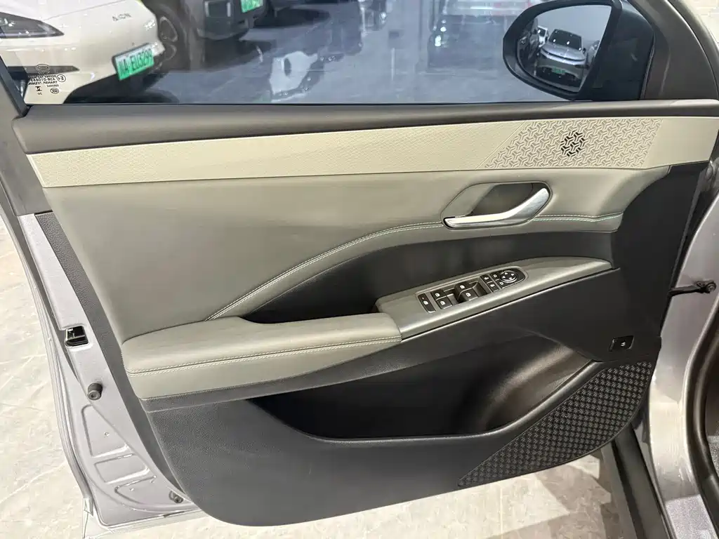 BYD Qin PLUS — фото 21