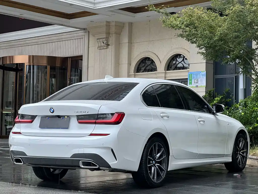 BMW 3 Series — фото 11