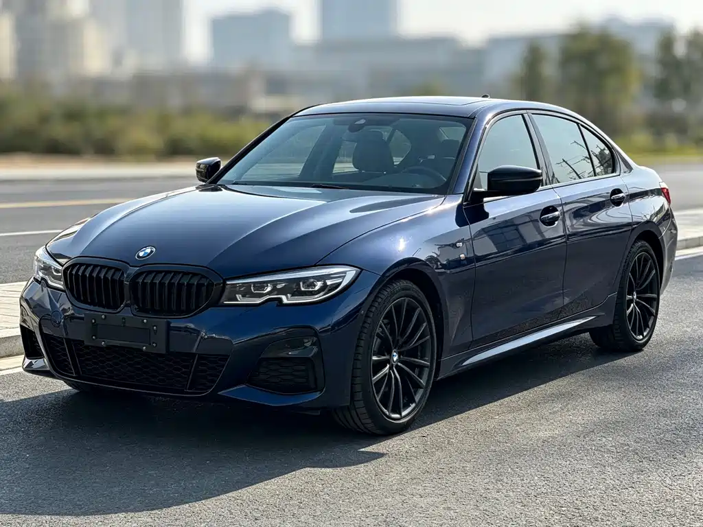 BMW 3 Series — фото 1