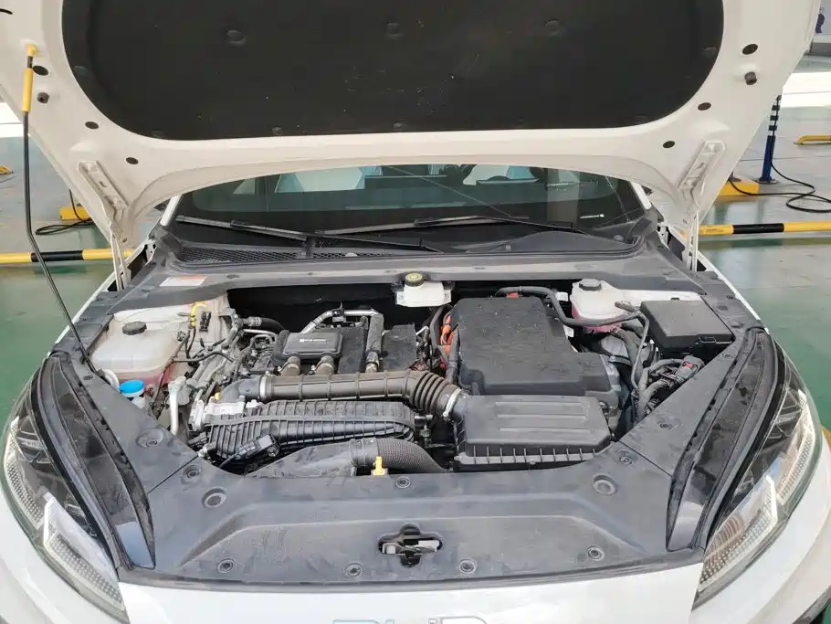 BYD Seal 06 — фото 10