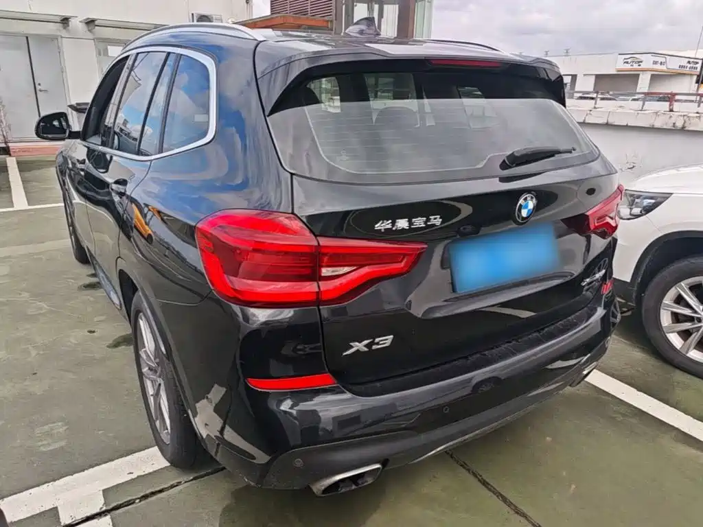 BMW X3 — фото 4