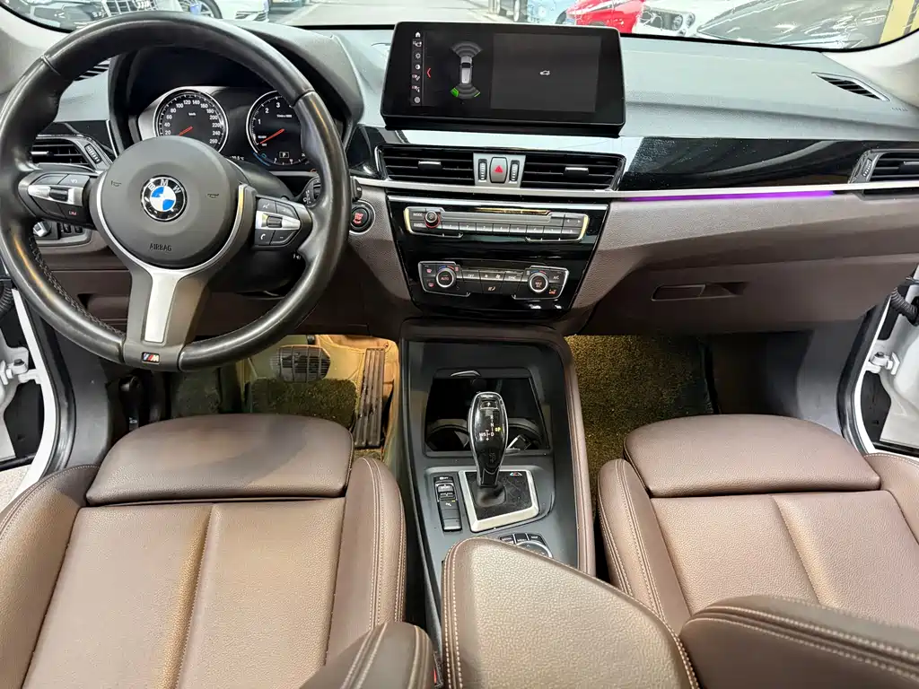 BMW X1 — фото 14