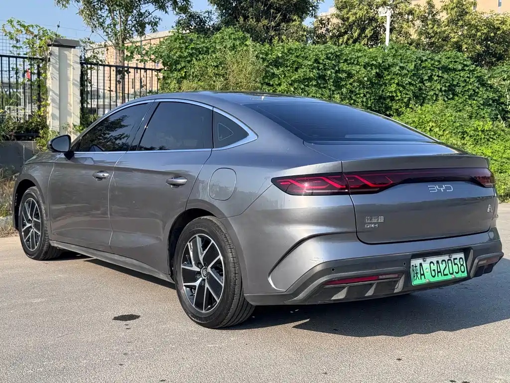 BYD Qin L — фото 19