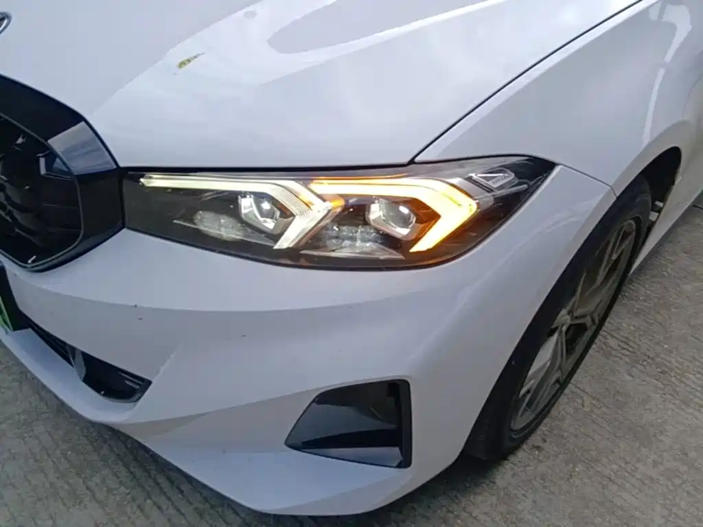 BMW i3 — фото 23