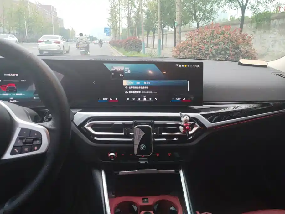 BMW i3 — фото 13