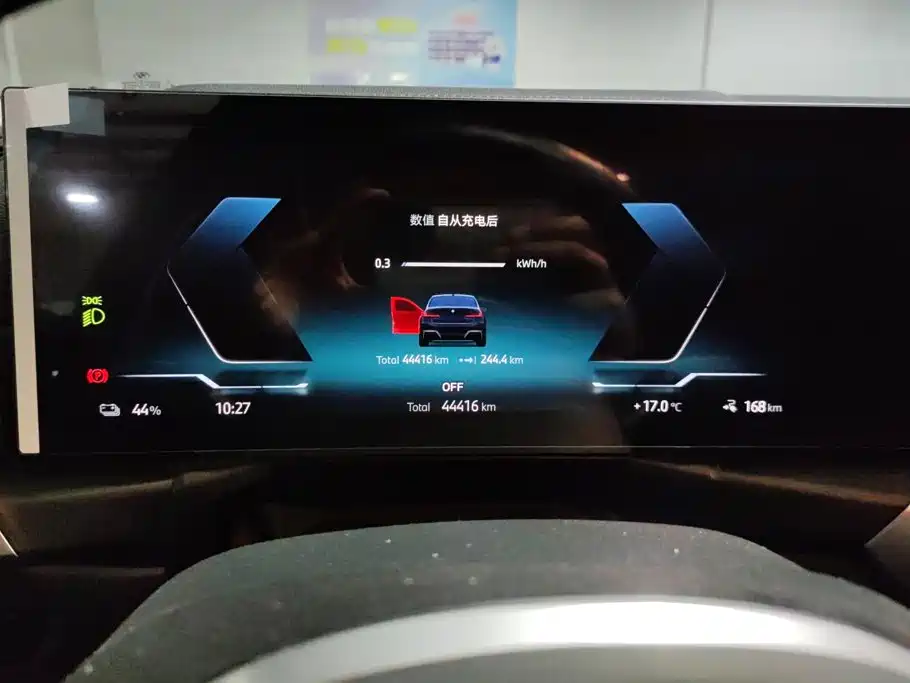 BMW i3 — фото 14