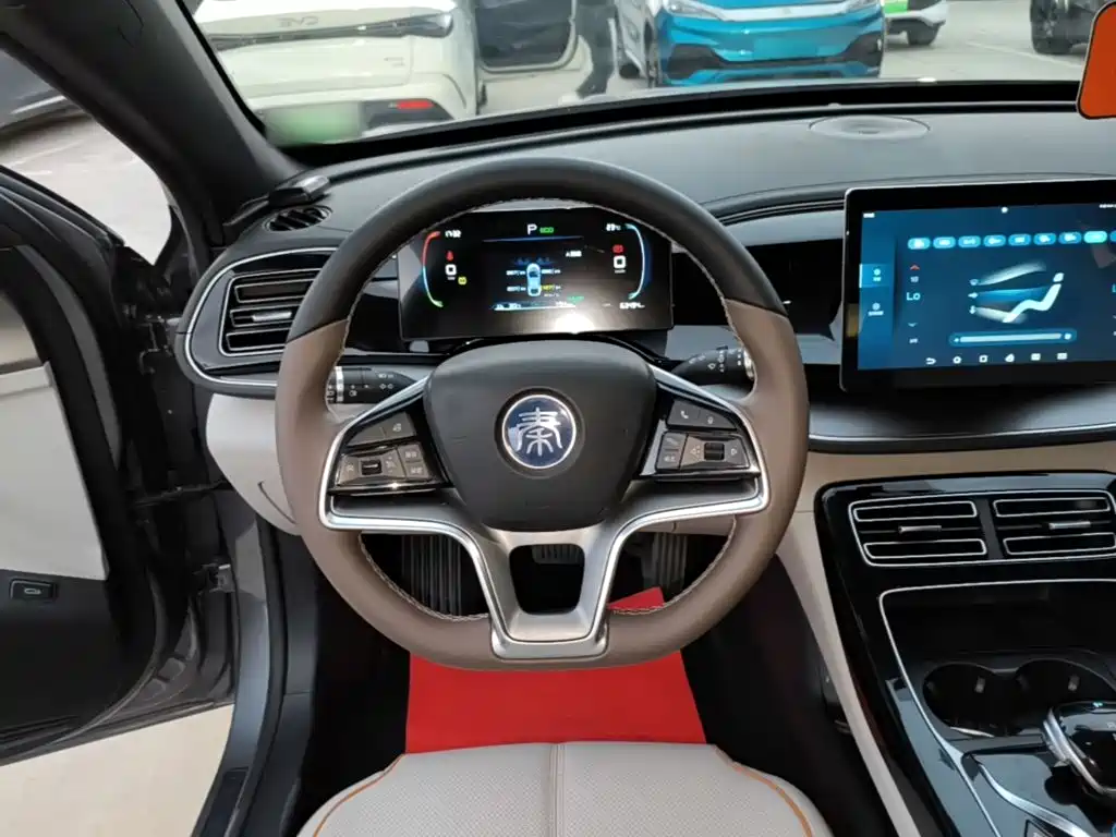 BYD Qin PLUS — фото 10