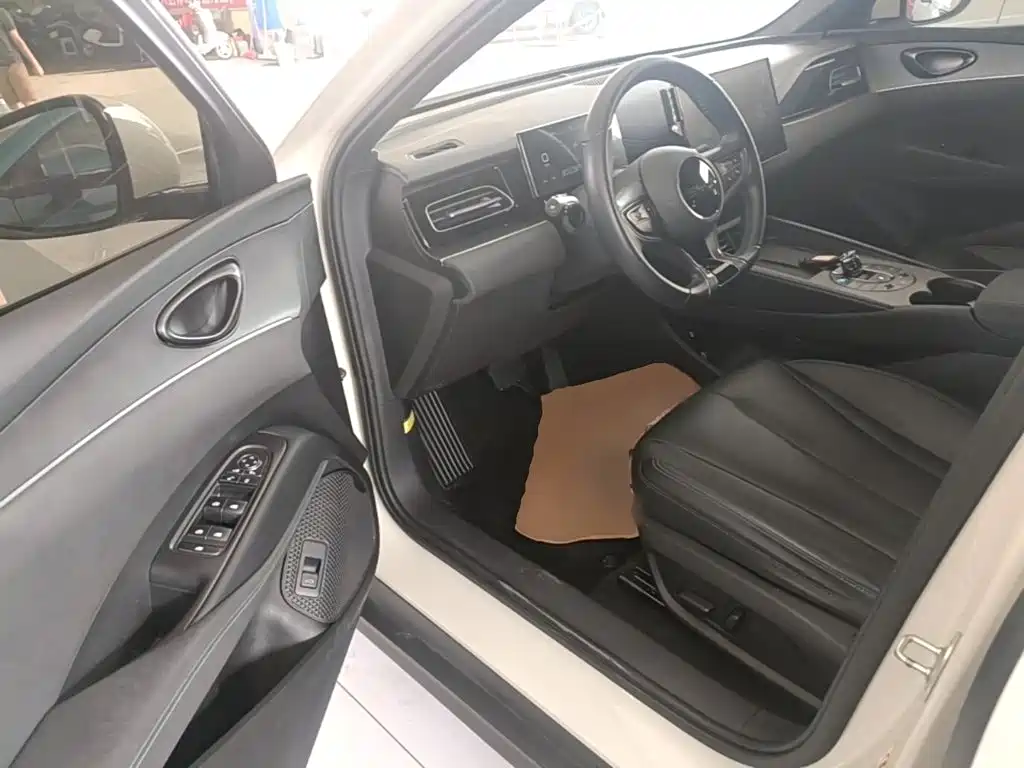 BYD Seal 06 — фото 16