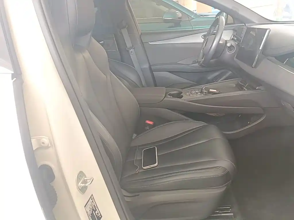BYD Seal 06 — фото 25