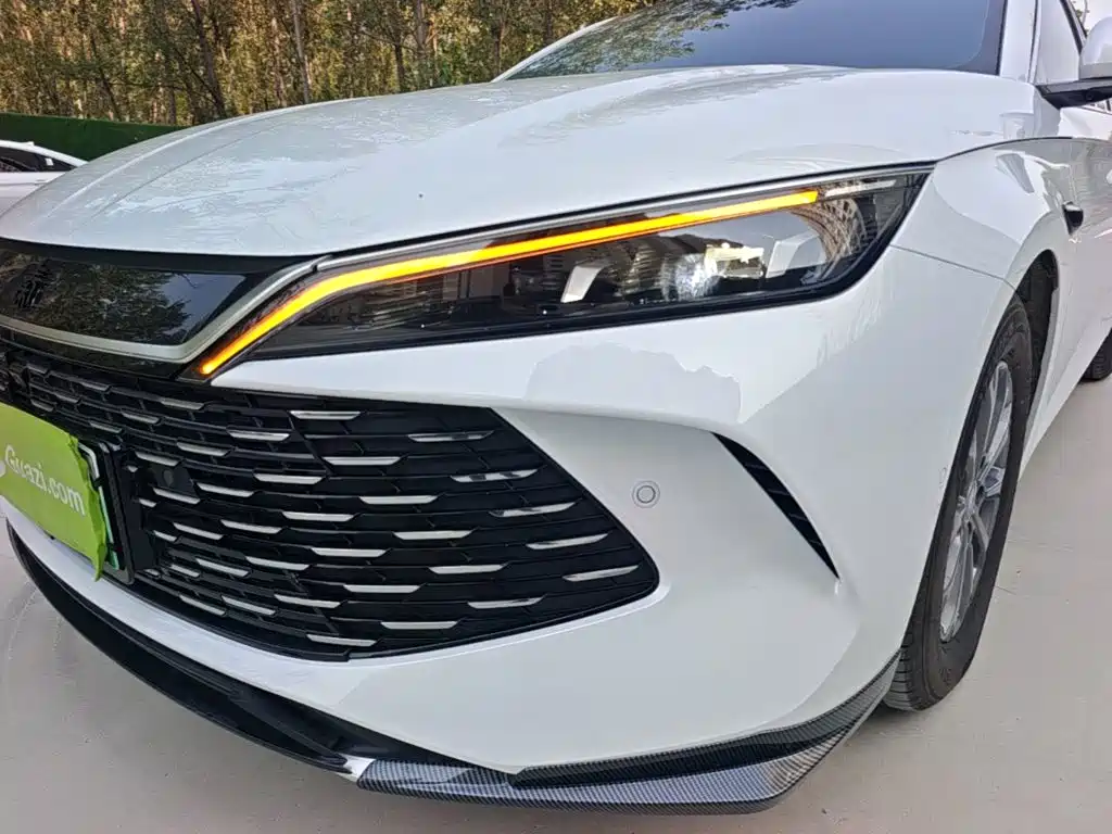 BYD Qin L — фото 24