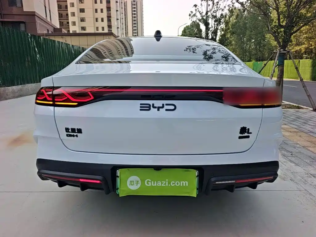 BYD Qin L — фото 6