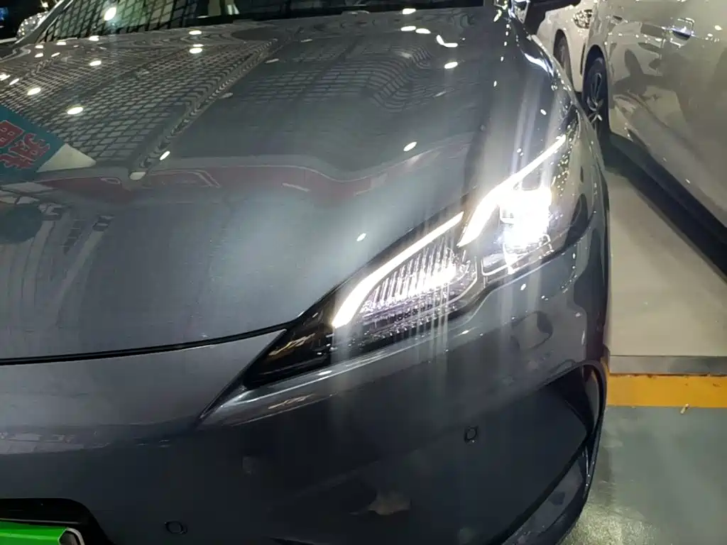 BYD Seal 05 DM-i — фото 17