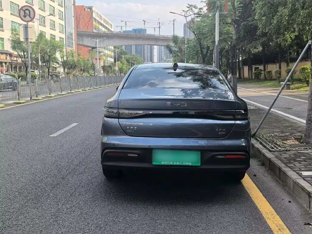 BYD Seal 05 DM-i — фото 23