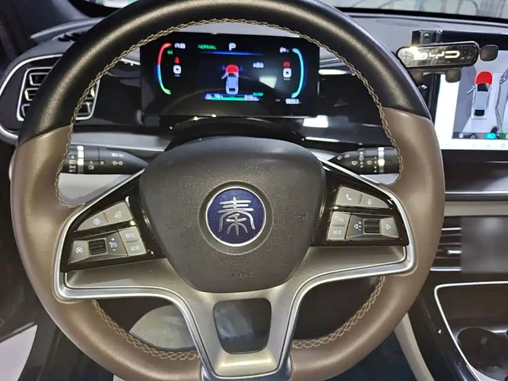 BYD Qin PLUS — фото 10