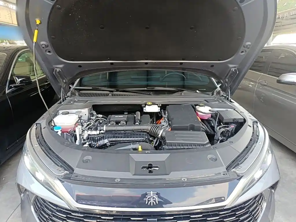 BYD Qin L — фото 20
