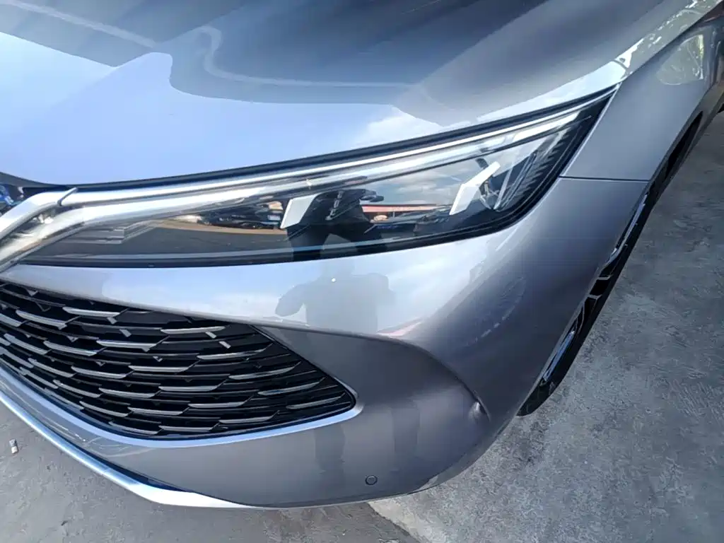 BYD Qin L — фото 24