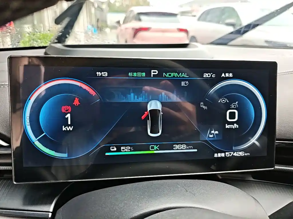 BYD Seal — фото 11