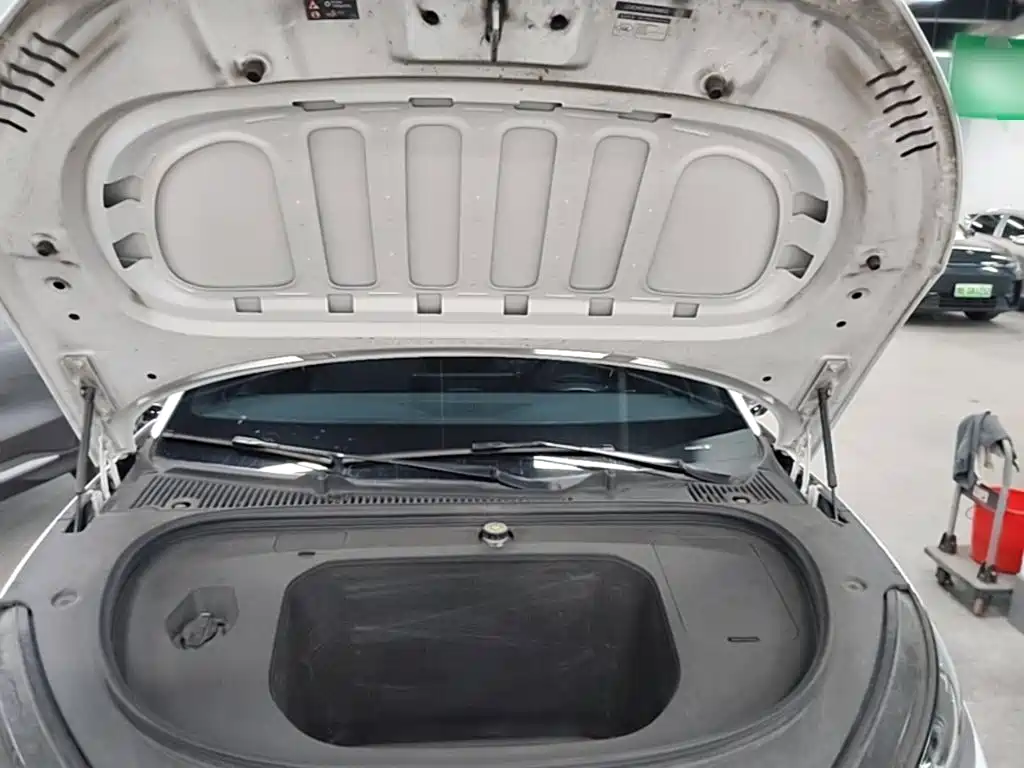 BYD Qin L — фото 20