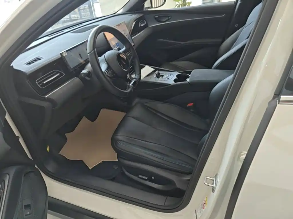 BYD Seal 06 — фото 15